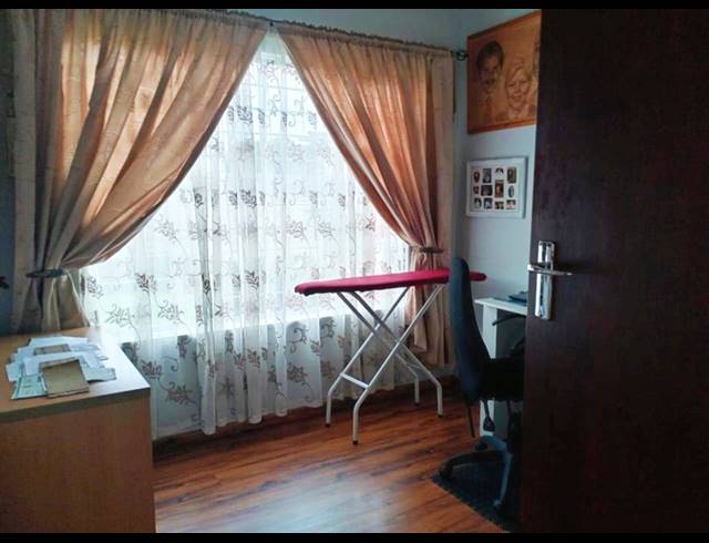 3 BEDROOM HOUSE FOR SALE IN BRACKENDOWNS